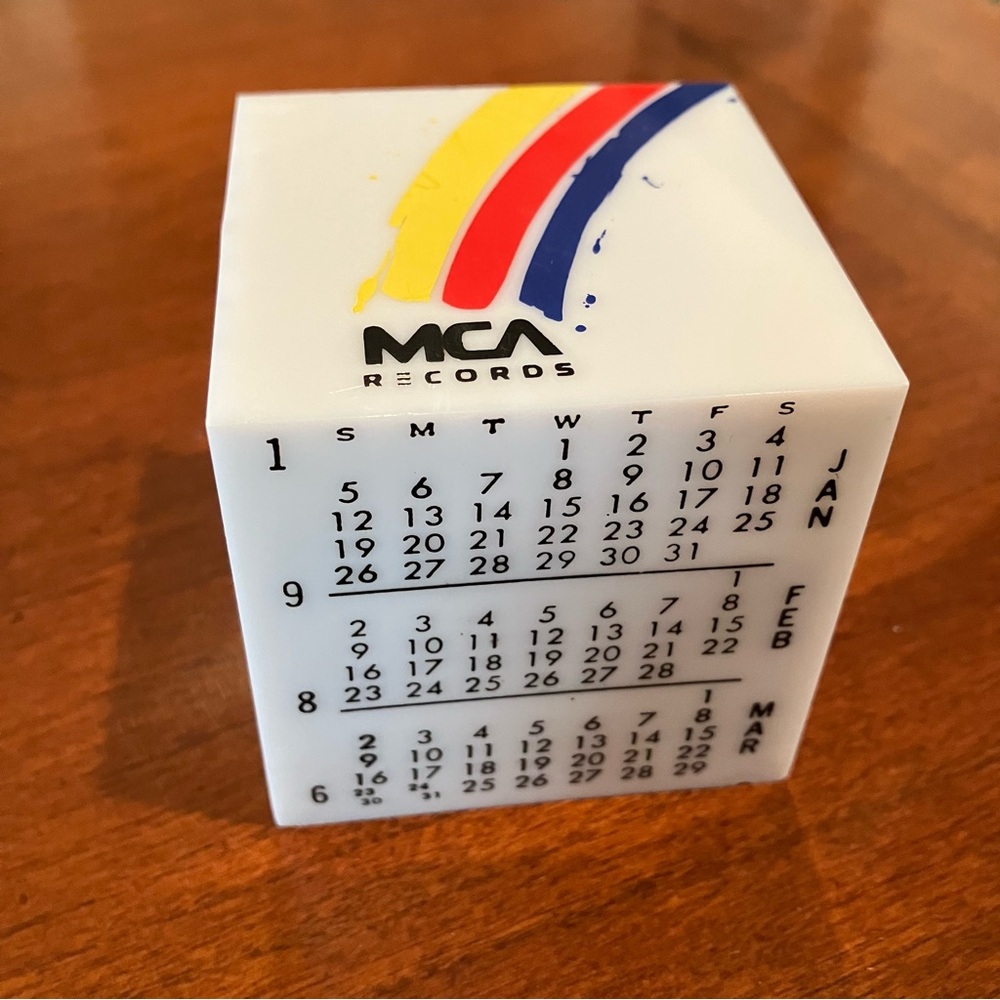 Vintage MCA Records 1986 Calendar Paperweight cube, white